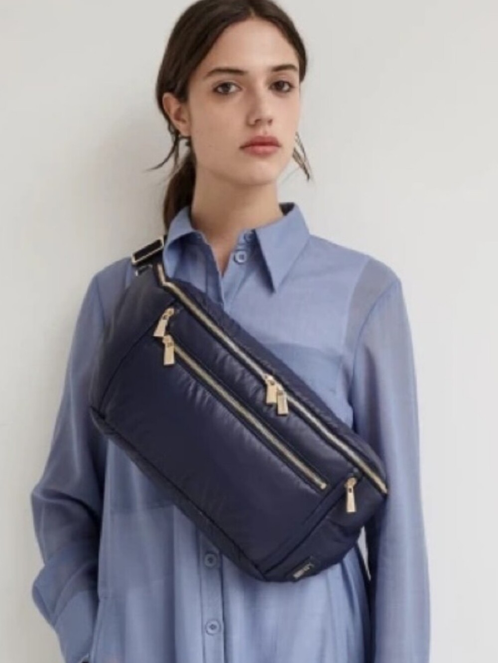 Caraa Sling Bag Navy Gold Hardware